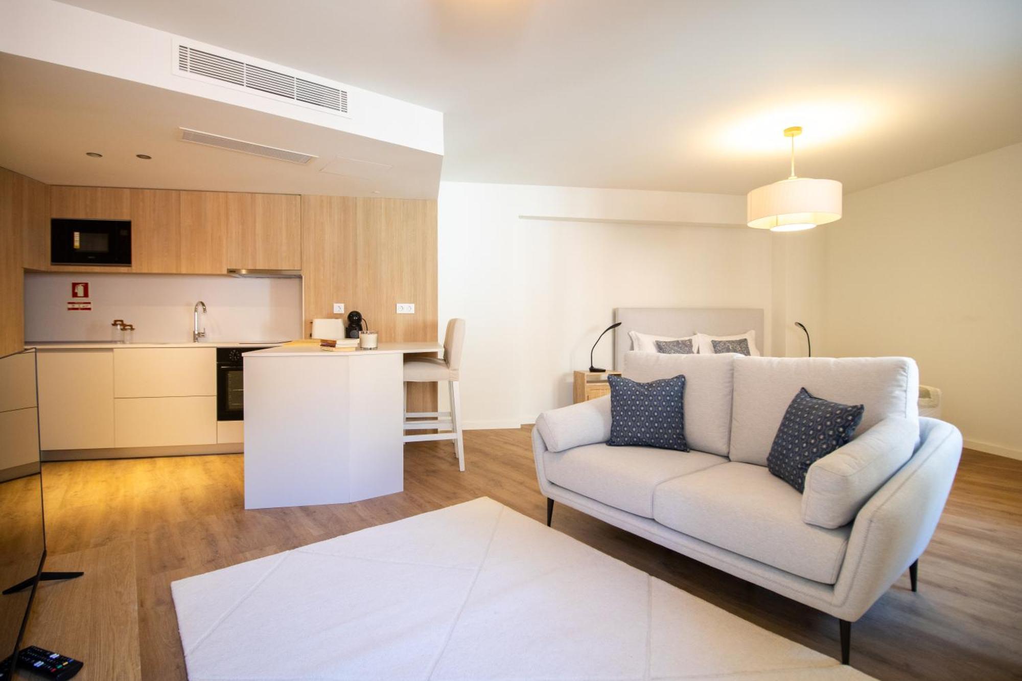 Reference T0 Apartment
